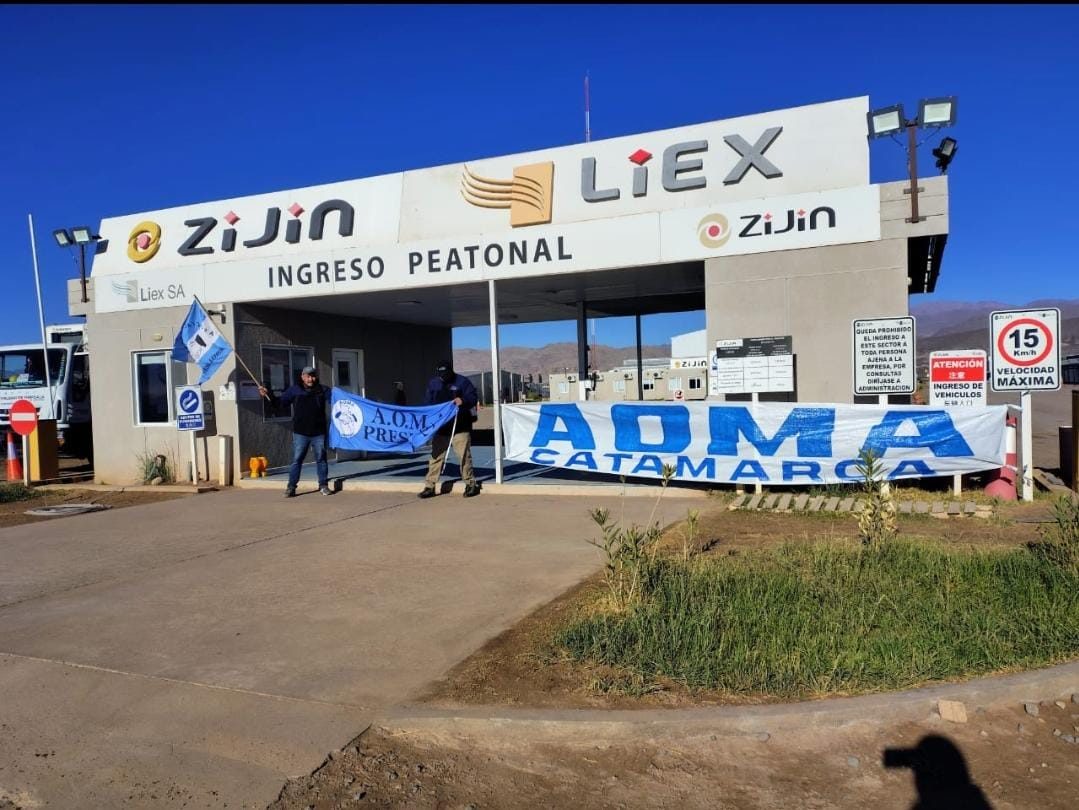 Conciliación obligatoria en el conflicto entre AOMA y la minera