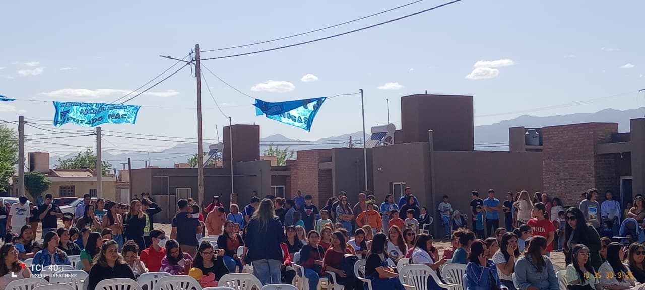 Tinogasta celebró la entrega de 90 viviendas: un sueño cumplido para decenas de familias