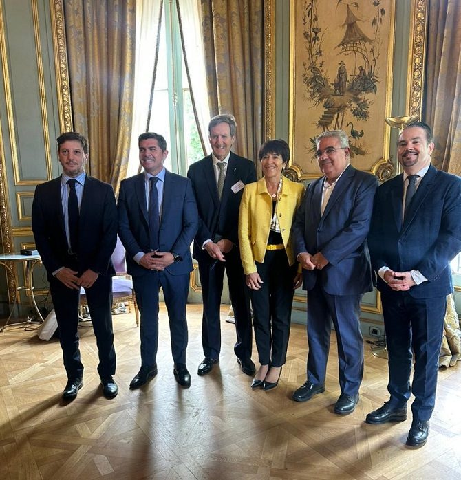 AOMA y AbraSilver firman un convenio para fortalecer las condiciones laborales en el proyecto Diablillos