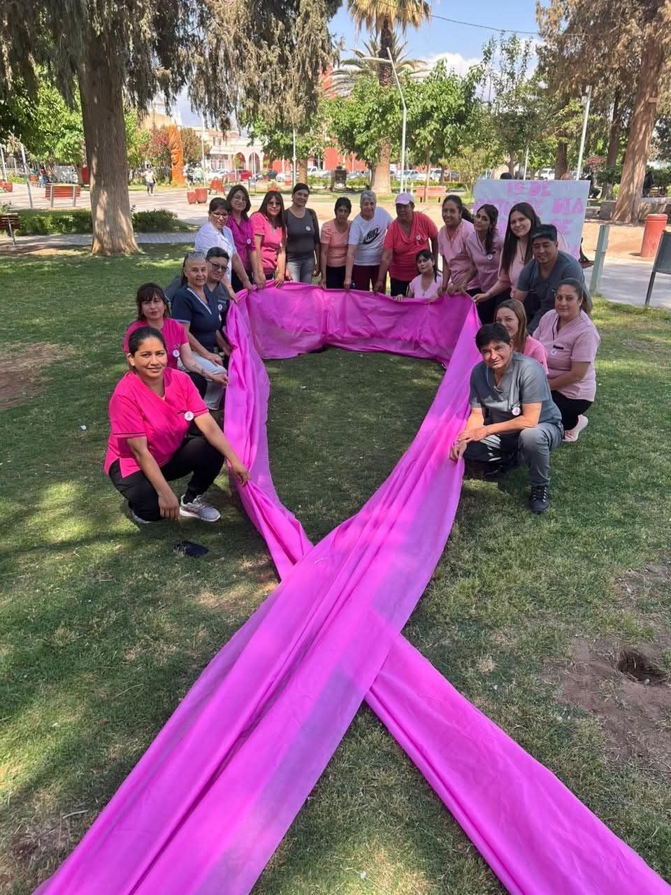 Campaña de concientización sobre el cáncer de mama: “Prevenir es amar la vida”