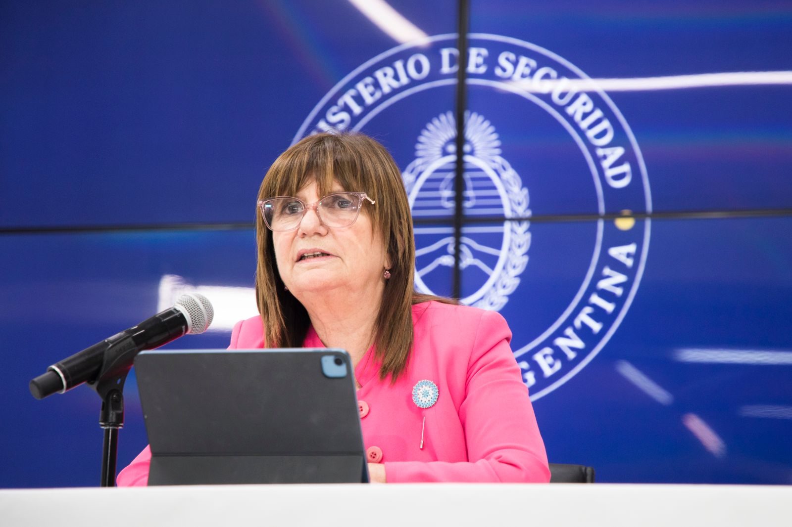 Bullrich ordenó alerta máxima en las fronteras ante la escalada narco en Brasil