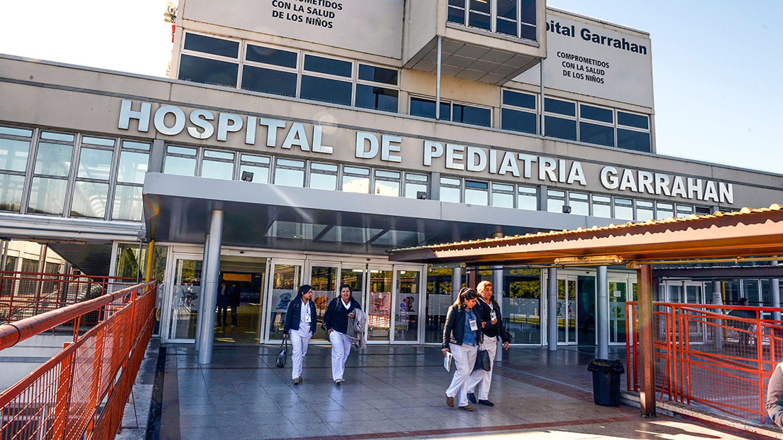 El Hospital Garrahan anunció un aumento “histórico” del 60% para su personal