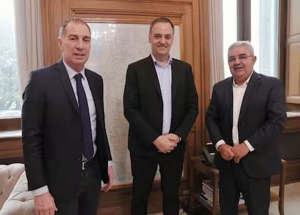 Jalil se reunió con Adorni y Santilli en Casa Rosada
