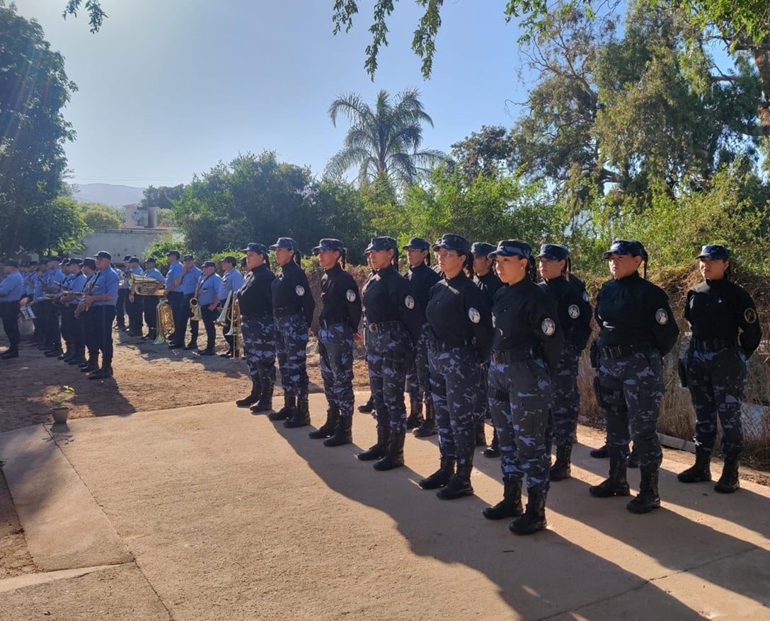 Valle Viejo inauguró su primera Unidad Femenina de Infantería