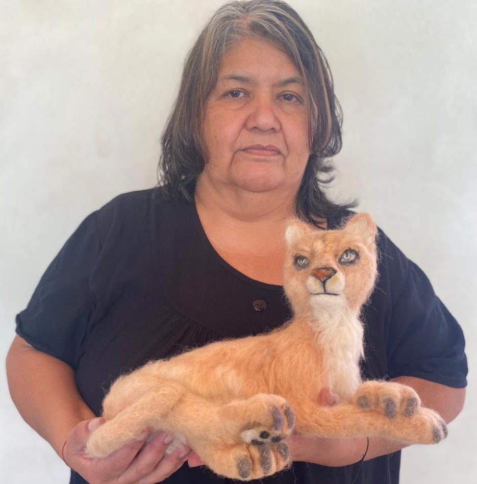 Tinogasta suma un taller de fieltro agujado con lanas naturales en el Museo del Sabor