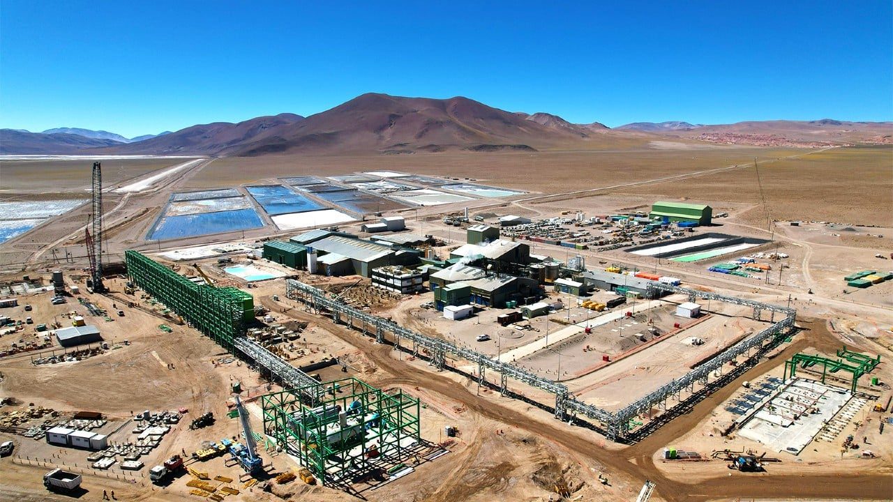 El precio del litio superó los U$S20.000 por tonelada y ya duplica el valor de octubre Se trata de un acontecimiento positivo para las provincias de Catamarca, Salta y Jujuy, productoras de este químico derivado del mineral, cuyo principal destino actual 