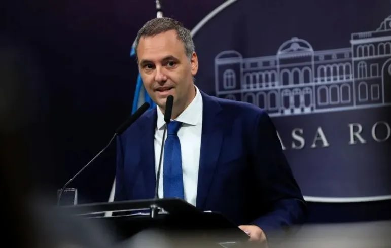 Adorni se suma al directorio de YPF y ocupará el lugar estratégico del Estado