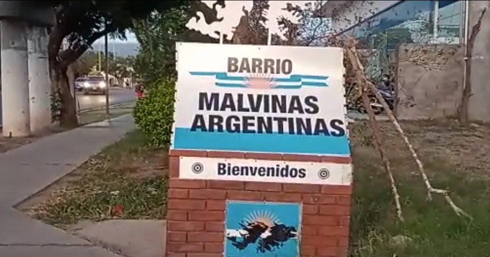 Investigan la muerte de un hombre hallado sin genitales en el barrio Malvinas Argentinas